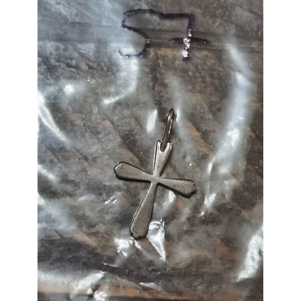 Vintage Southwestern Sterling Silver Crushed Turquoise Chip Inlay Cross Pendant